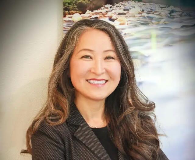 Image of Dr. Song, board-certified obstetrician-gynecologist of the Todu Guam Foundation